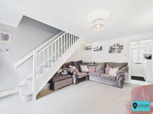 Living Room- click for photo gallery